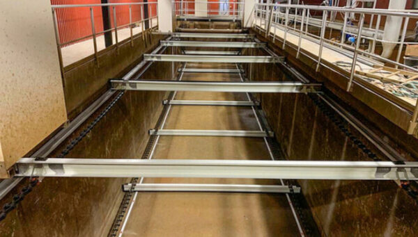 Solid Water- Chain -Sludge -and -Sand Removal System CSS